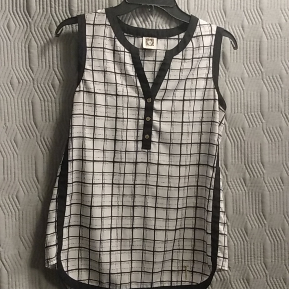 Anne Klein blouse